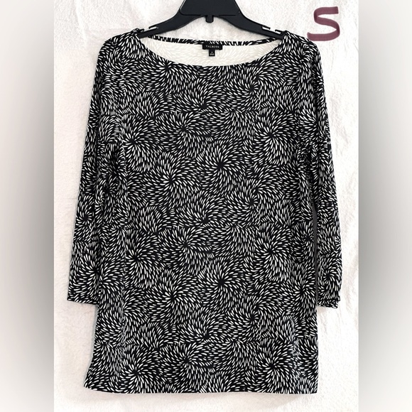 Talbots Tops - LADIES BLACK & WHITE TOP